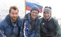Алексей Климов (слева) с учёными «Севморгео» во время экспедиции на Белом море. Фото из архива А. Климова