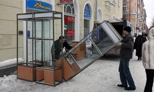 Закрытие отдела и вывоз торгового оборудования — крайняя мера, но это уже происходит в Северодвинске.                                                                                                                                                                               Фото В. Капустина